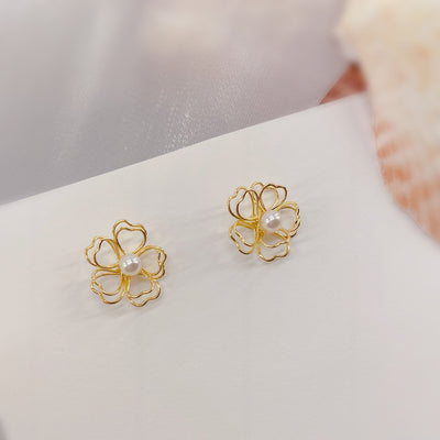 Gold Wire Heart Flower Petal Studs