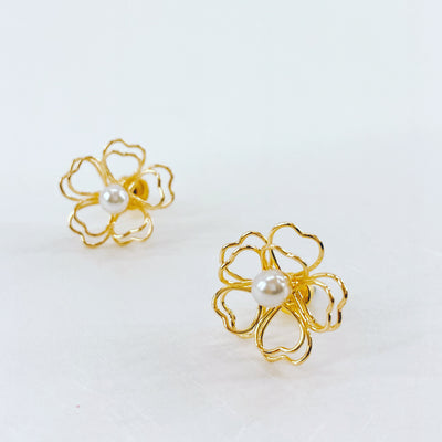 Gold Wire Heart Flower Petal Studs