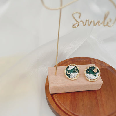 Asymmetric Sun and Moon Studs