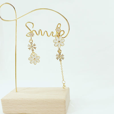 Asymmetric Snowflake Flower Dangle Earrings