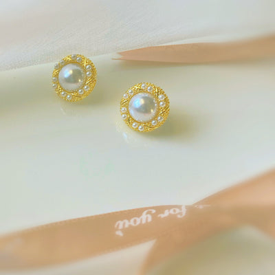 Pearl Wreath Stud Earrings 