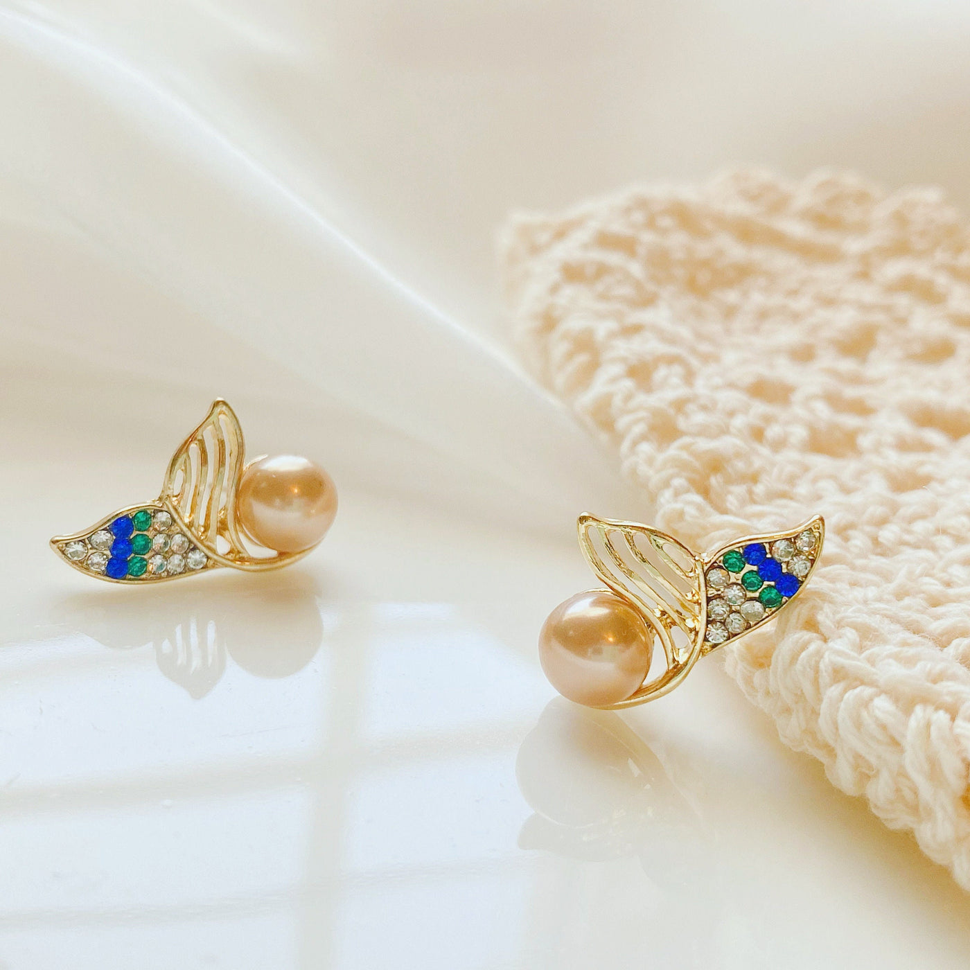 Pearl Dolphin Tail Stud Earrings 